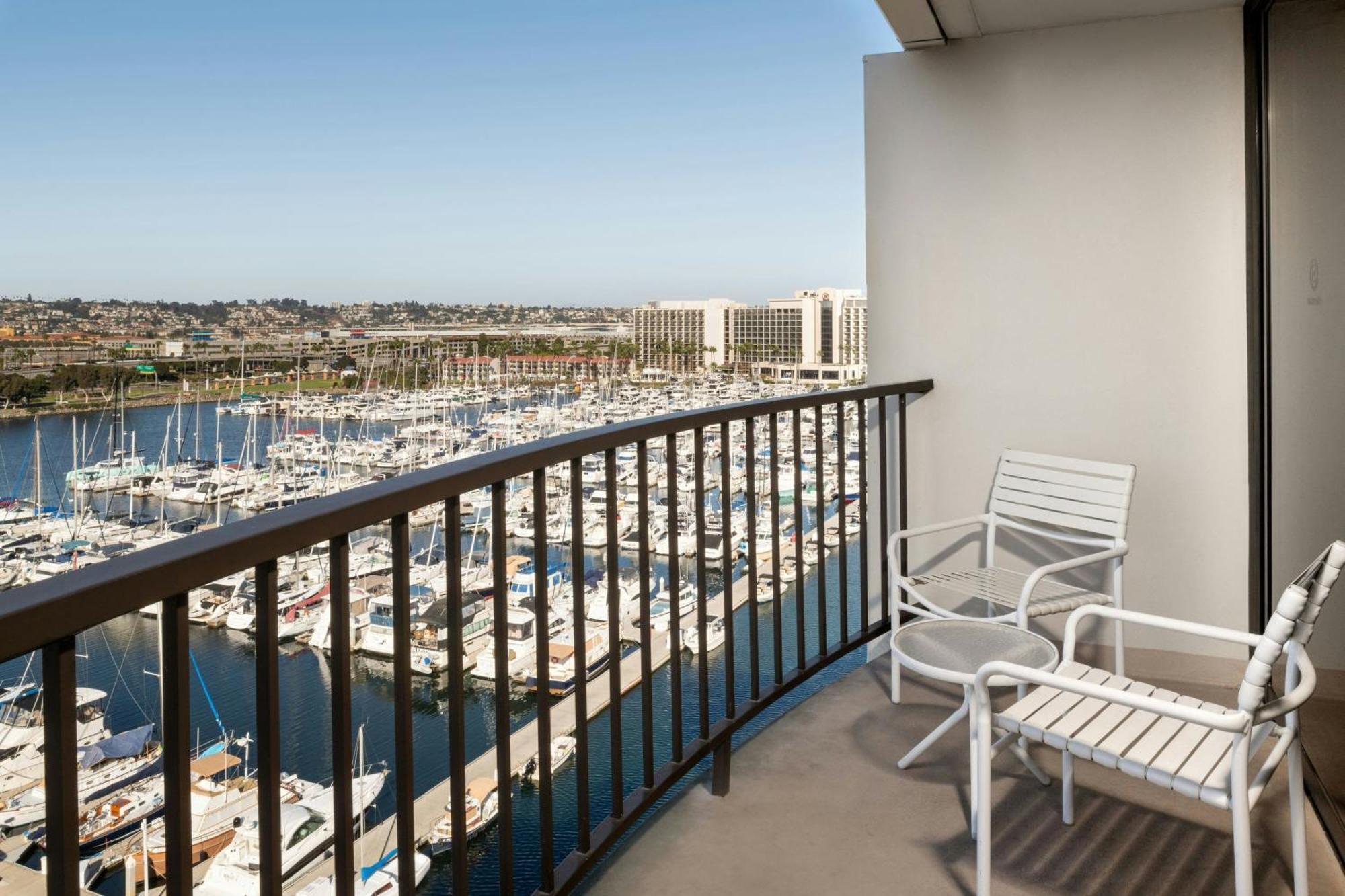Sheraton Hotel&marina